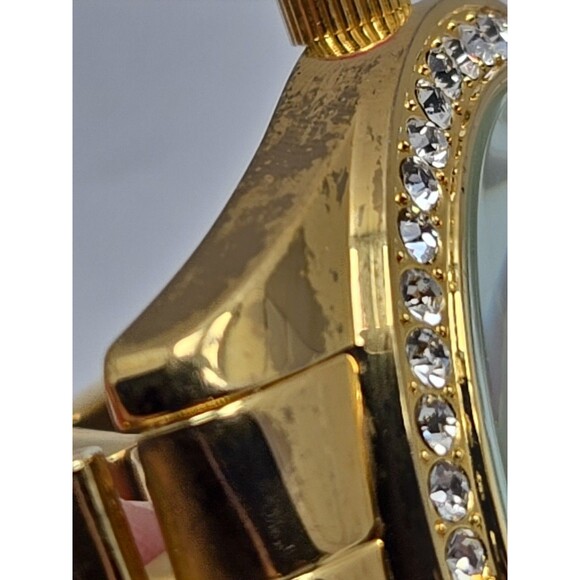 Betsey Johnson Gold Tone Crystal Bezel Champagne Bottle Bow Quartz New Battery - Picture 12 of 13